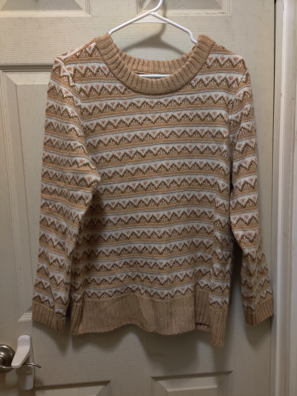 croft & barrow Tan and Cream Patterned Crewneck Sweater